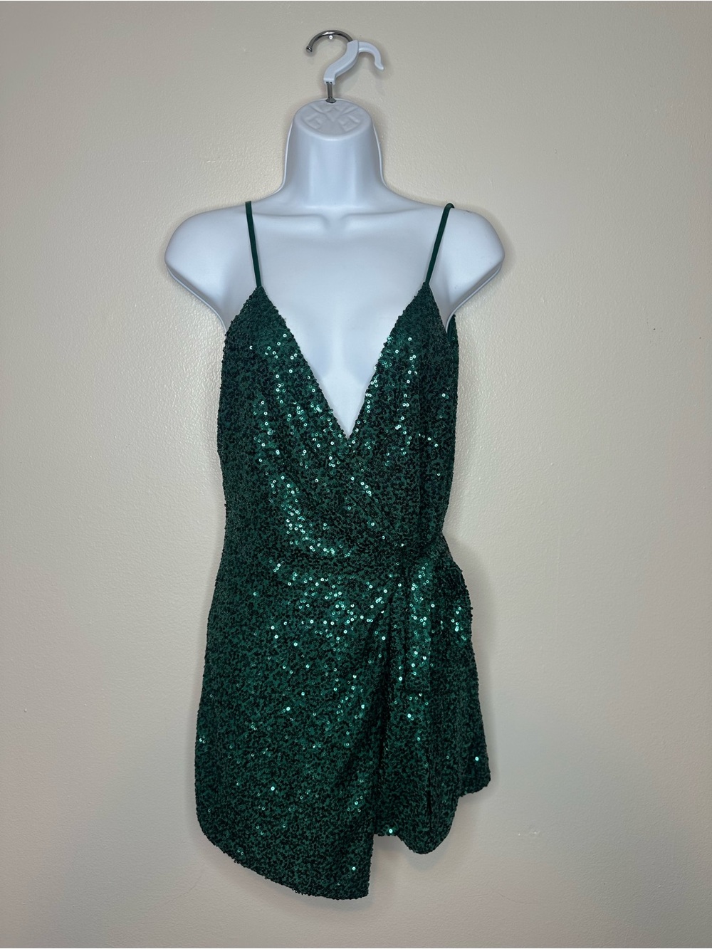 Luxxel NWT Hunter Green Sequin Wrap Mini Dress Womens Small Festive Party